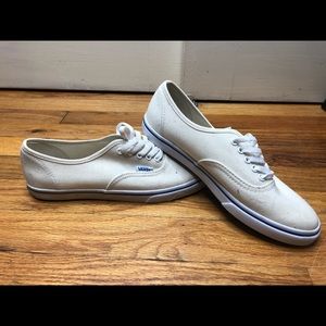 Authentic low pro white and blue vans sneakers